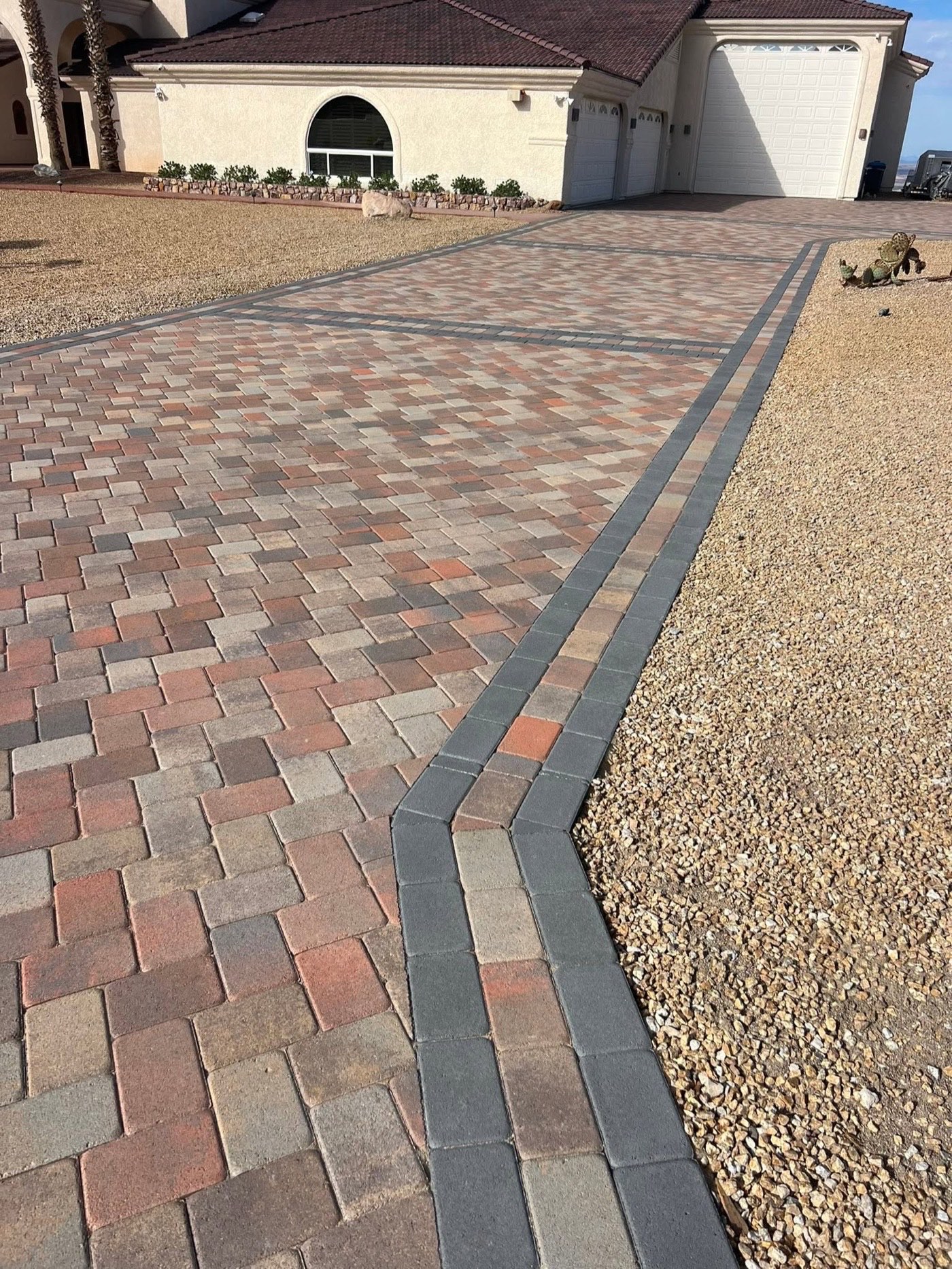 Finished paver driveway by Havasu Pavers in Lake Havasu City